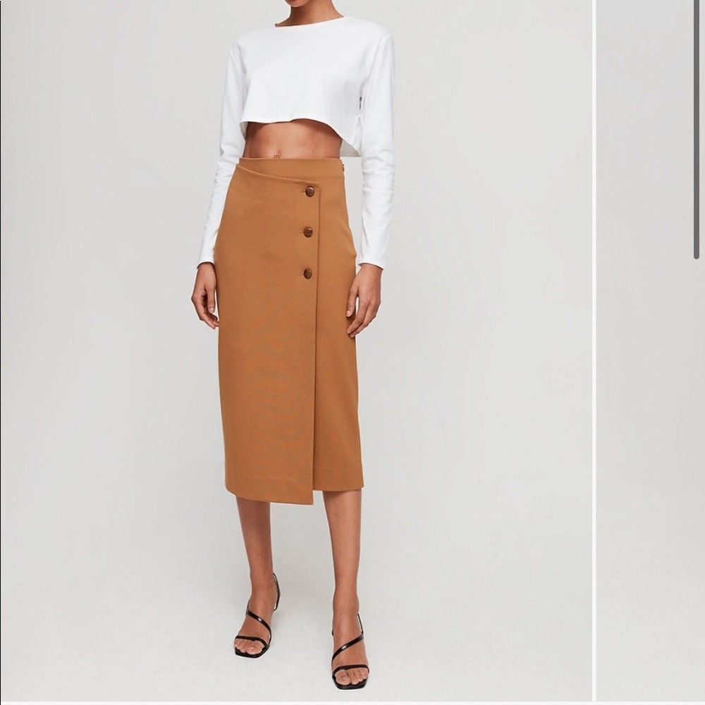 Aritzia Babaton Billy Button Midi Wrap Skirt Size 8 Honey Brown